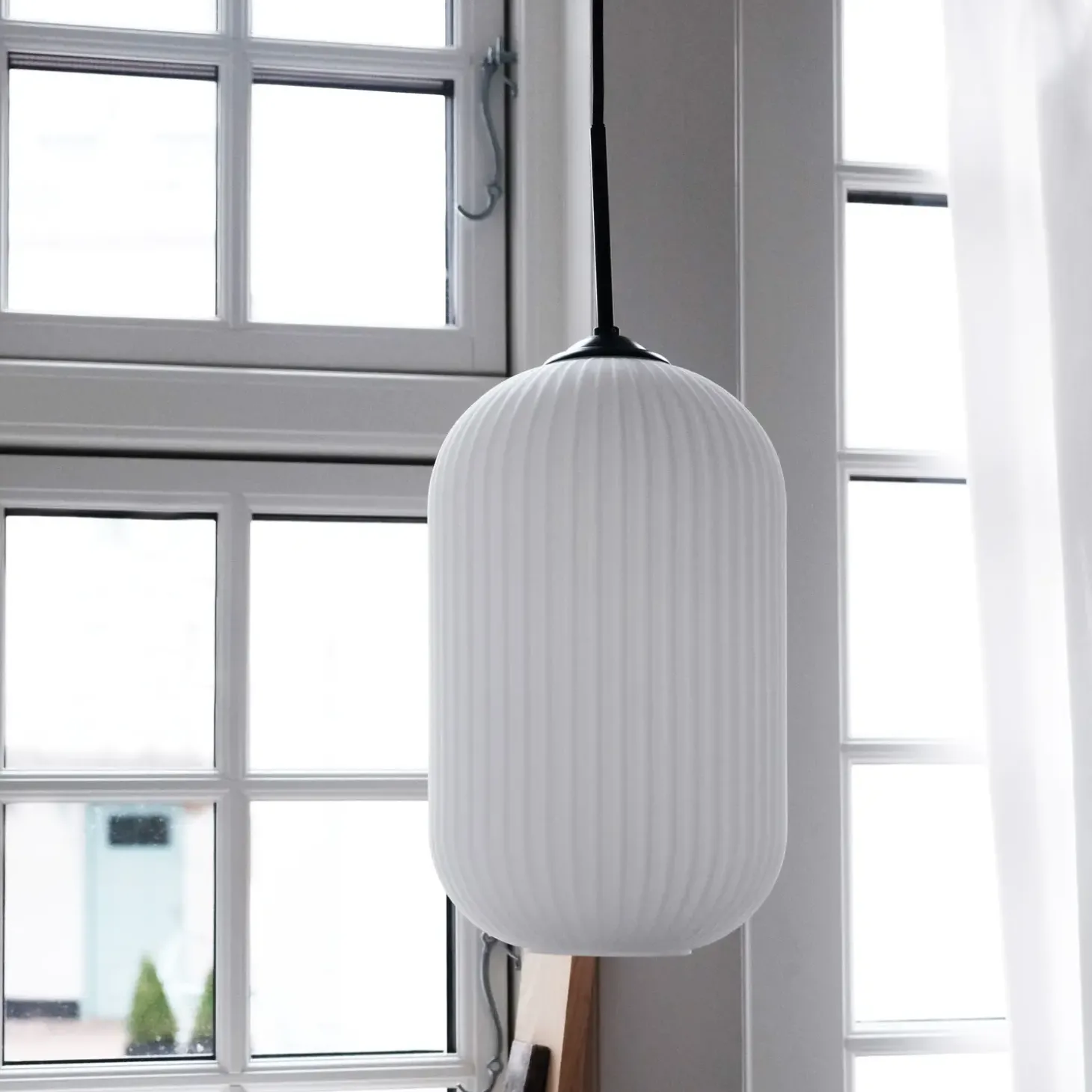 Dyberg Larsen riflet pendel Ø14 cm E27 opal