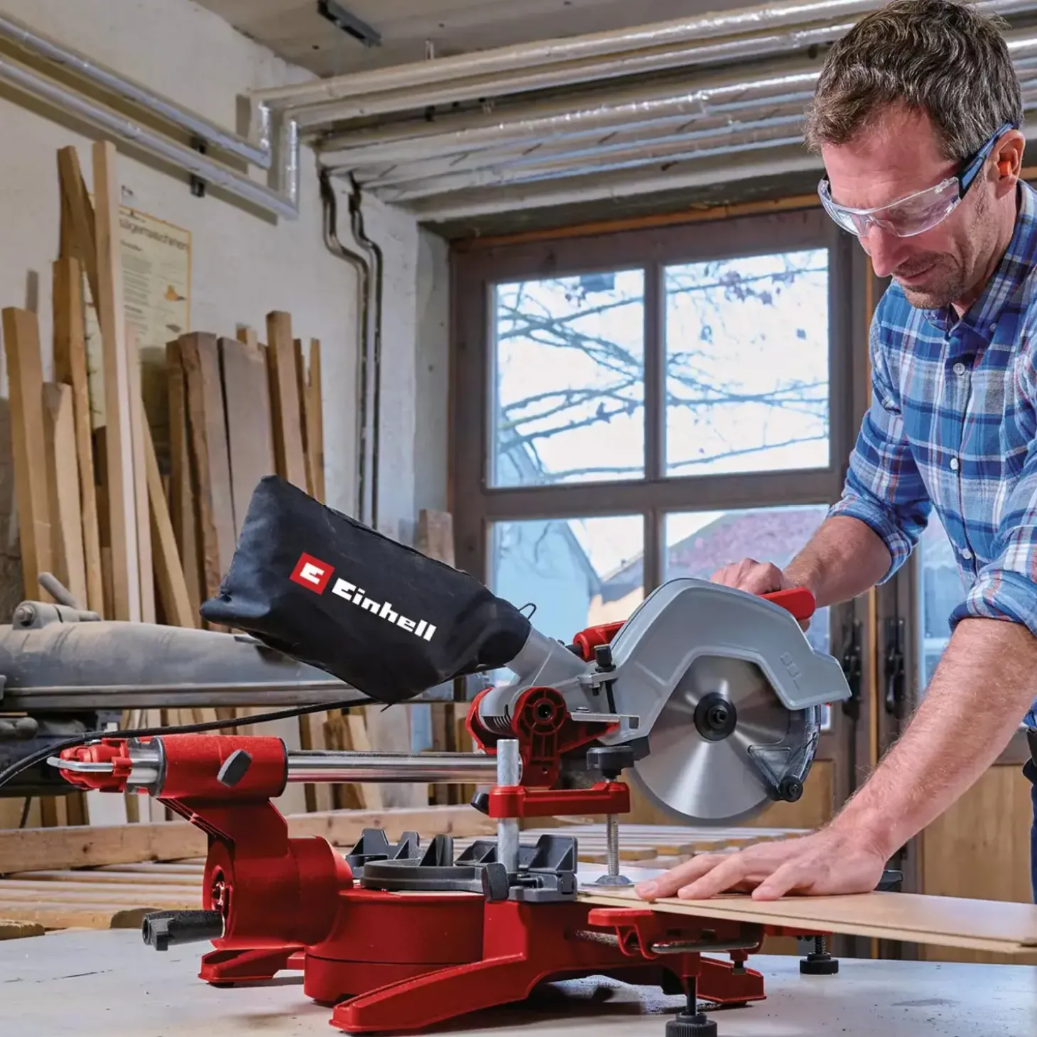 Einhell TC-SM 216 Kap-/geringssav Ø216 mm  230V/1600W