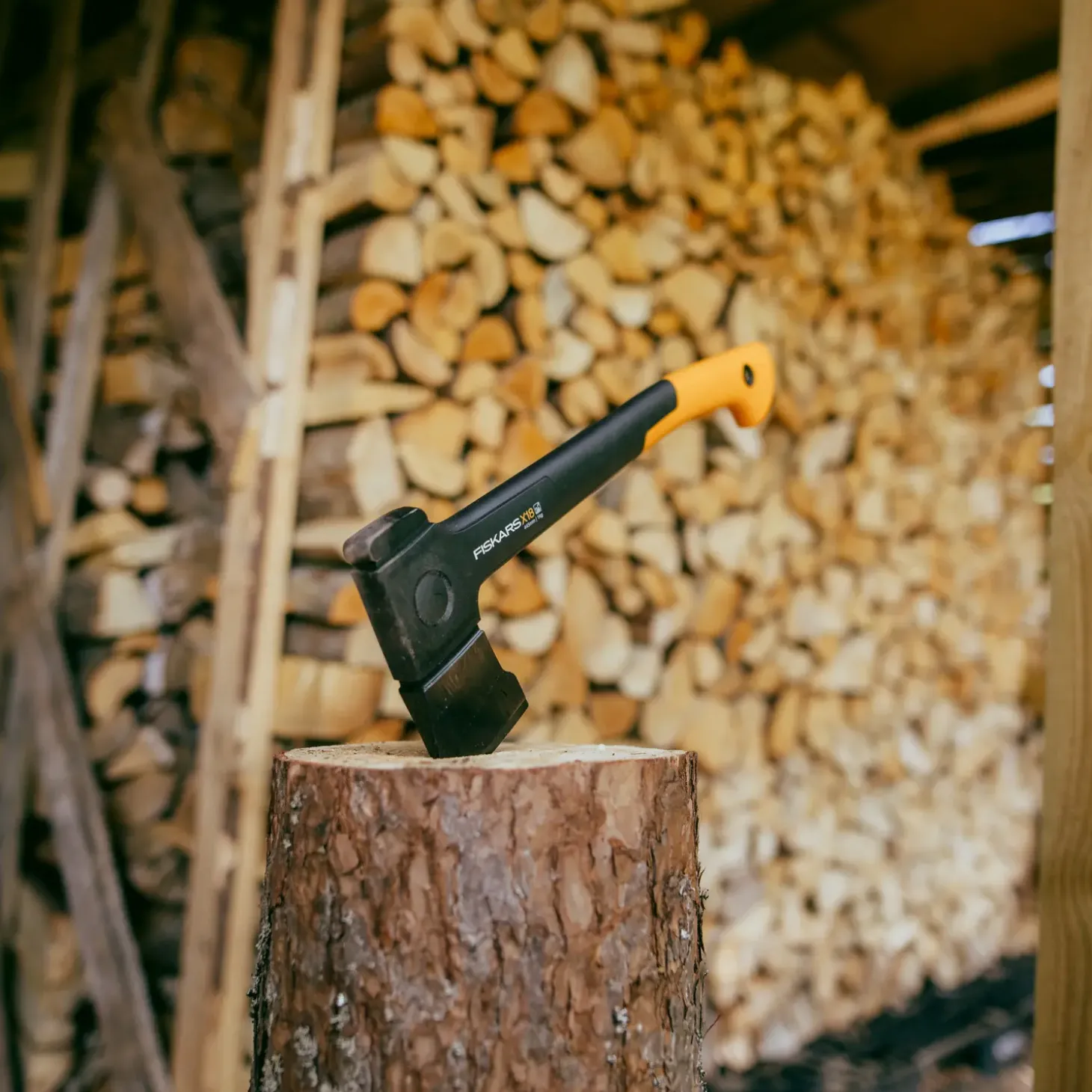 Fiskars universaløkse X18