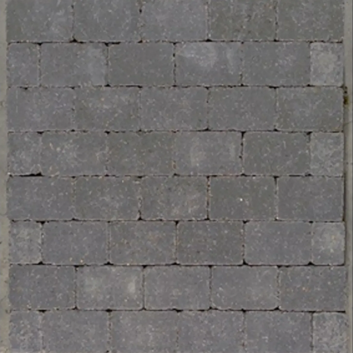 Herregårdssten med rumlet kant 1/2 sten koks 14x10,5x5 cm