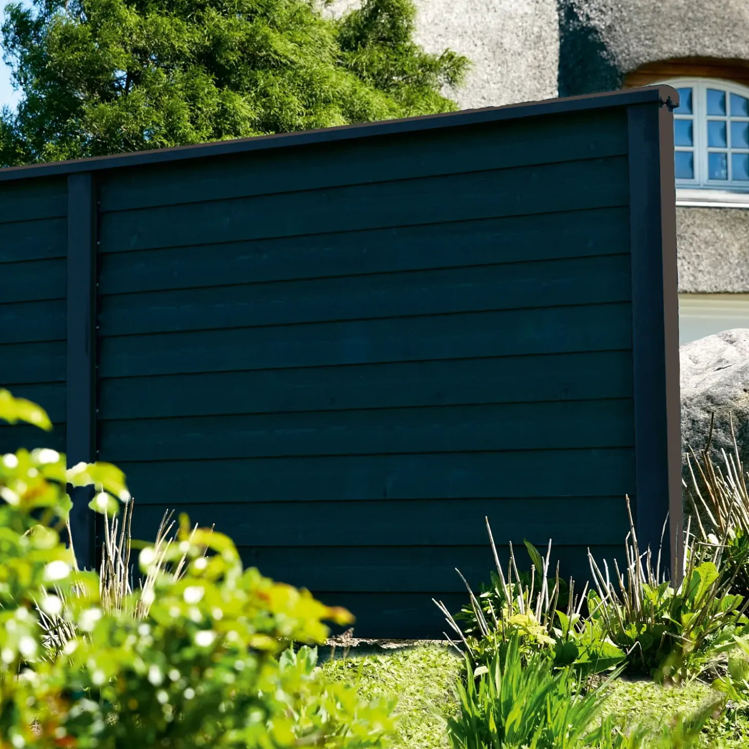 Hjørnestolpe trykimprægneret sortmalet 97x97 mm længde 2,7 m