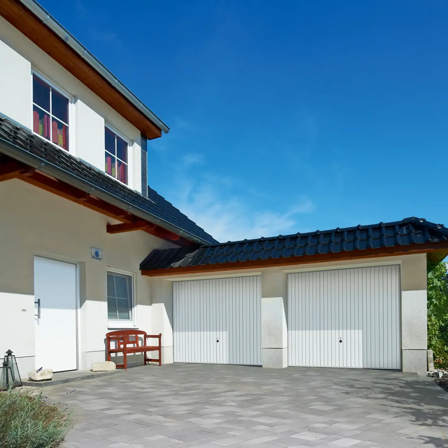 Hörmann Berry vippeport Pearl B 2480 x H 2070 mm (udv. karmmål)