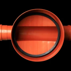 Kaczmarek 315 PP gennemløbsbrønd type 1 med pakning Ø110 mm