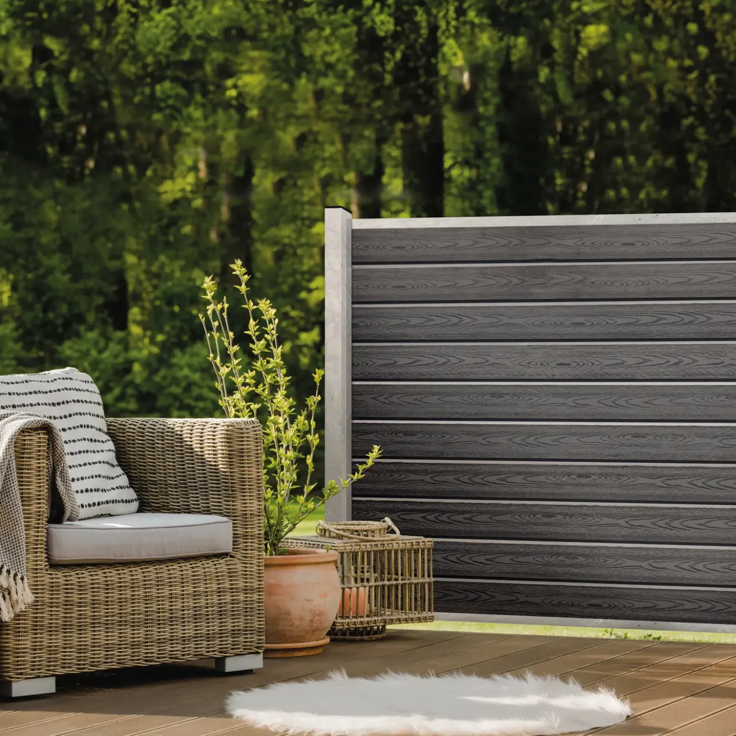 Kirkedal galvaniseret komposithegn startsæt 90 cm 25 mm fer/not, sort