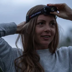 Ledlenser H5R Core pandelampe inkl. 1xgenopladelig batteri sort