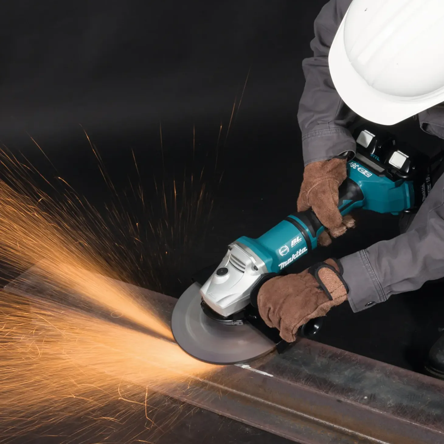 Makita DGA900ZX1 akku vinkelsliber Ø230 mm. LXT 2x18V Li-ion solo