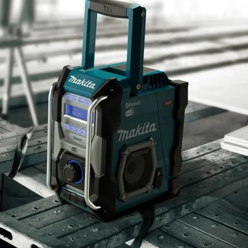 Makita MR004GZ 12-40V LXT/CXT/XGT DAB+ radio med bluetooth solo