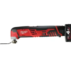 Milwaukee M12 BPP2D-402B skruemaskine og multicutter incl. bitssæt