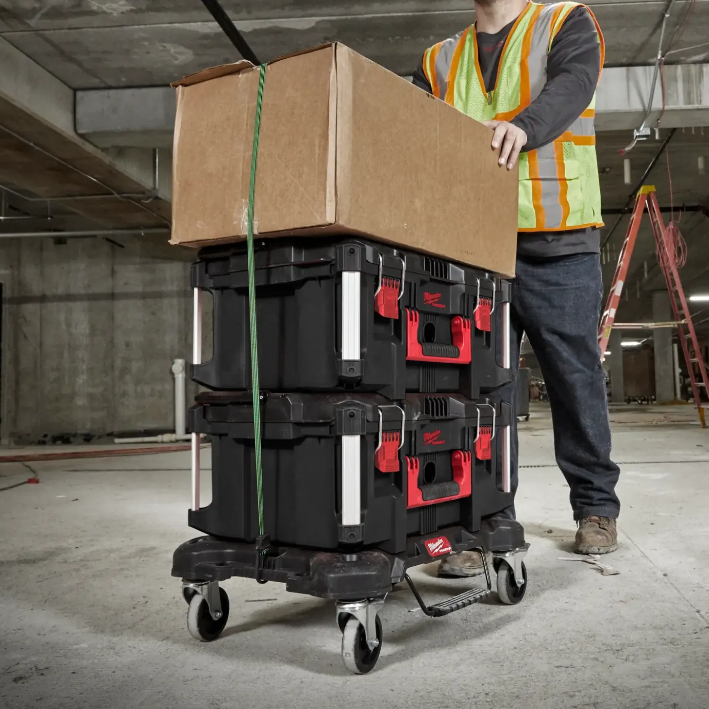 Milwaukee PACKOUT™ transportbase m/hjul