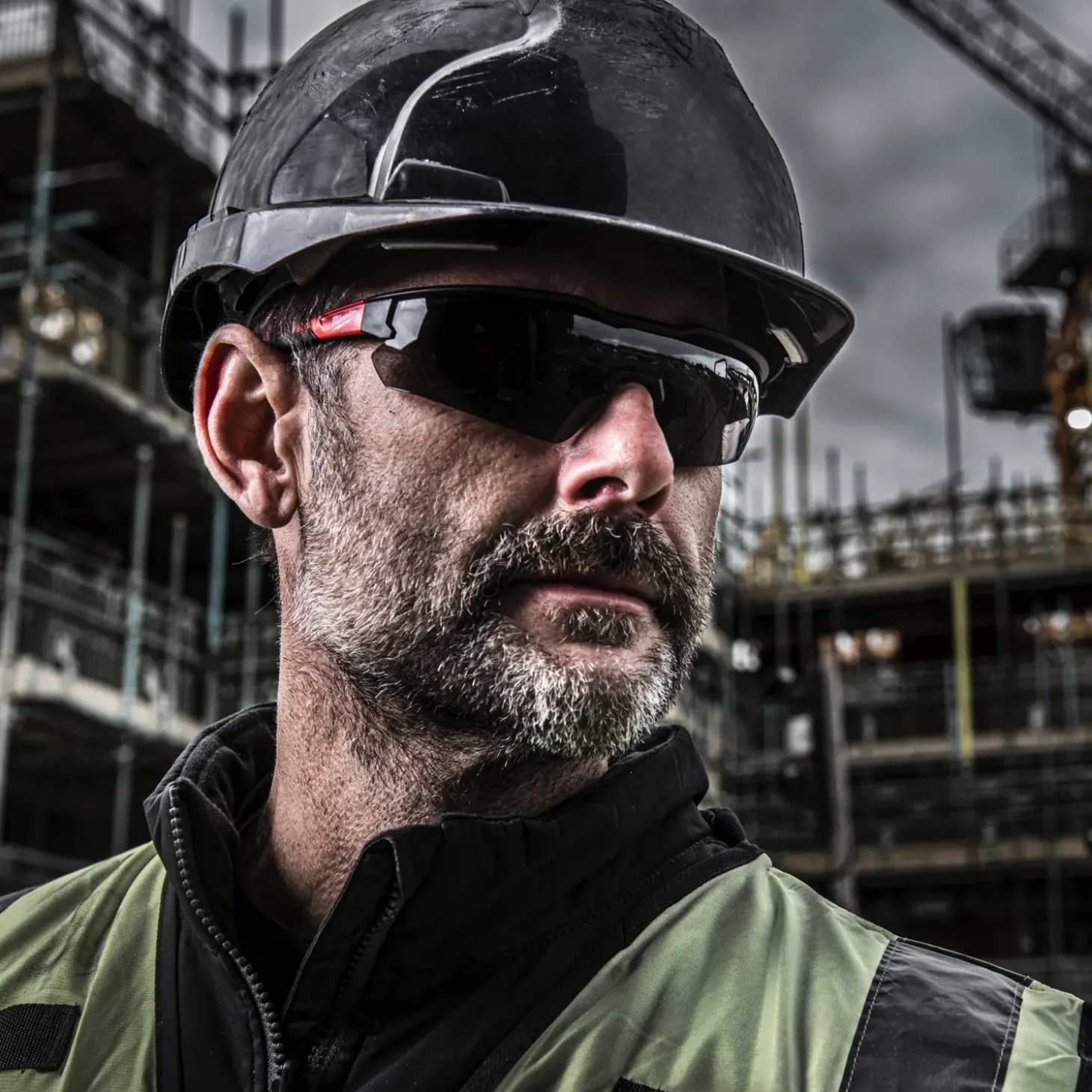 Milwaukee sikkerhedsbriller tonet glas