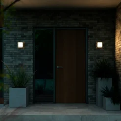 Nordlux Oliver udendørs firkantet væglampe sort