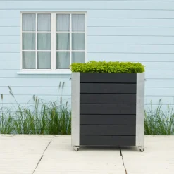 Plus Cubic blomsterkasse med hjul 87x50x45 cm sort