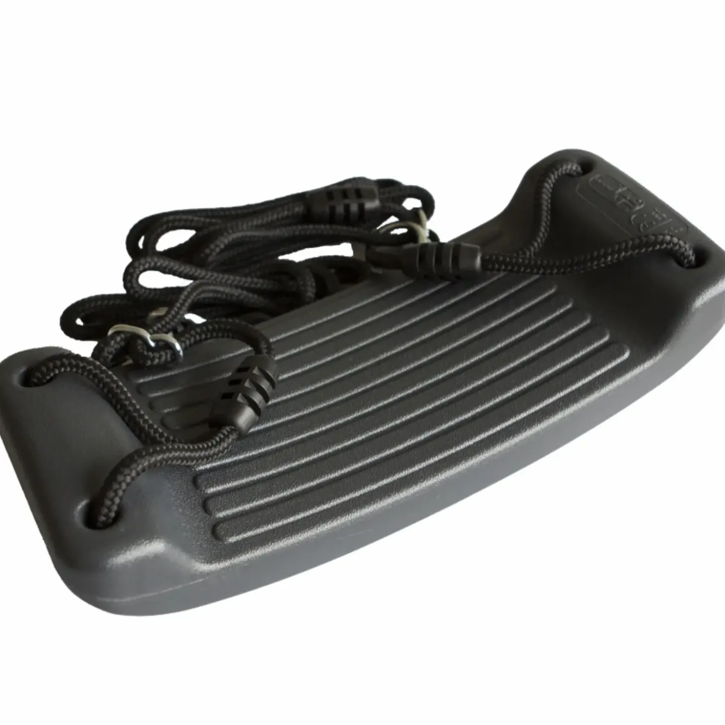 Plus Cubic Gyngestativ inkl. 2 gråsorte gyngesæder sort