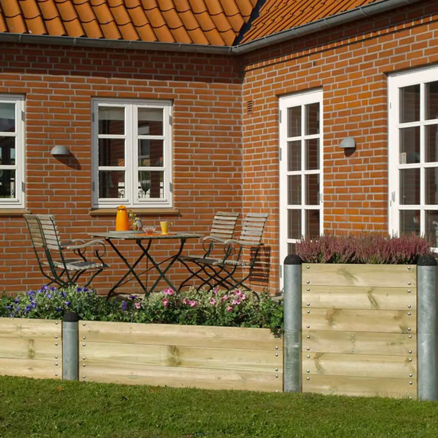 Plus PIPE højbed 140x80x36 cm lærketræ