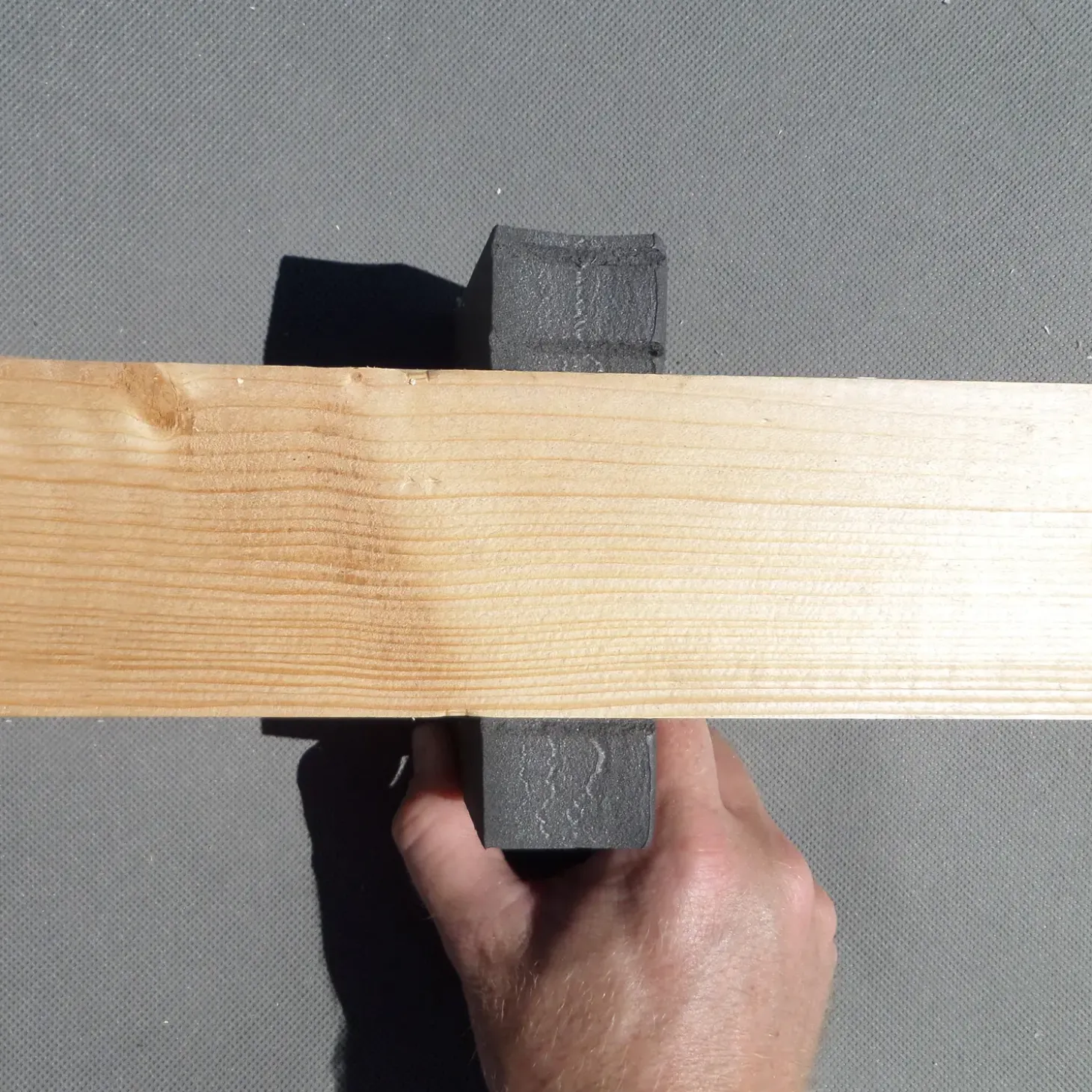 Roof It undertagsstrammer PE grafitgrå ark af 34 klodser