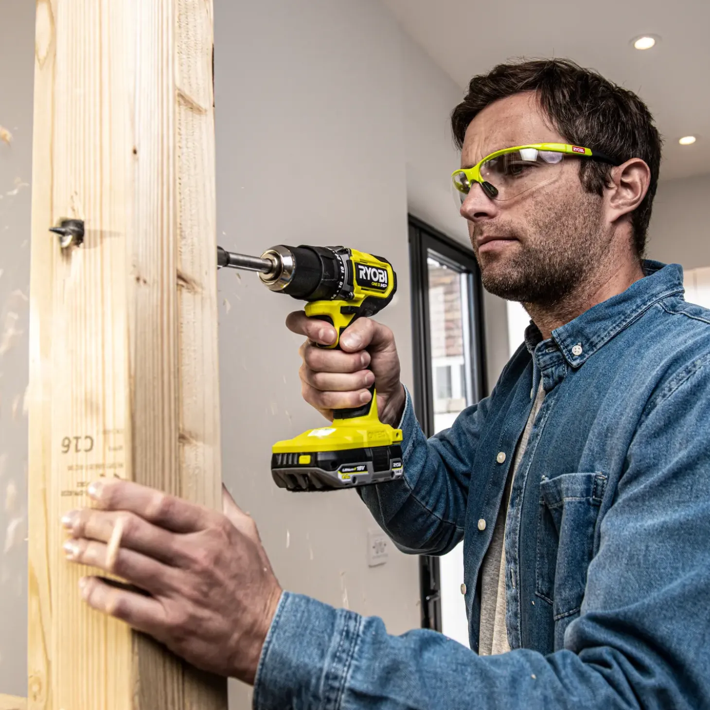 Ryobi RDD18C-220S bore-/skruemaskine inkl. 2 x 2,0 Ah 18V ONE+