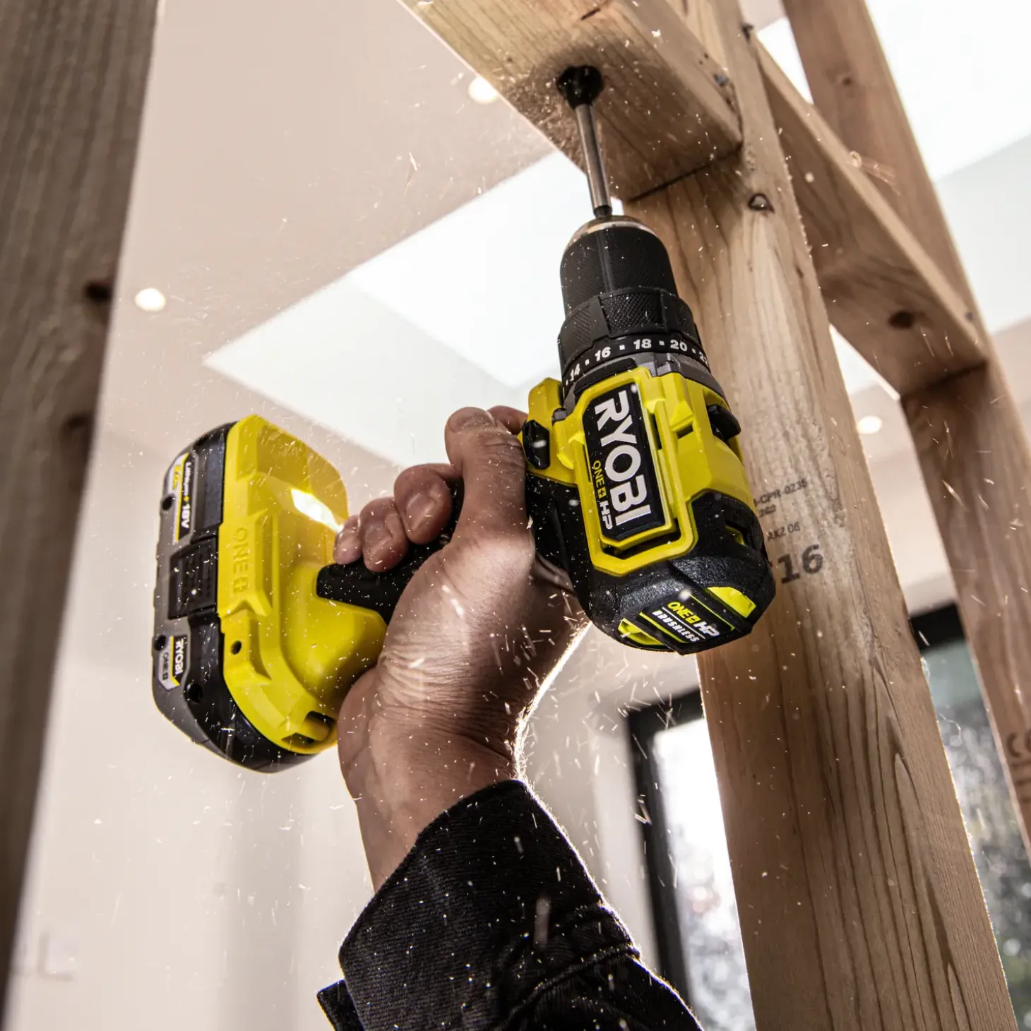 Ryobi RDD18C-220S bore-/skruemaskine inkl. 2 x 2,0 Ah 18V ONE+