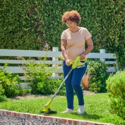 Ryobi RY18LT23A 18V ONE+ græstrimmer inkl. 1 x 2,0Ah batteri og lader