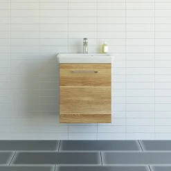 Scanbad Multo vaskeskab m/Lotto vask 55x64,6x38,2 cm varm eg