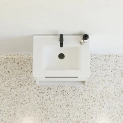 Scanbad NOW vaskeskab m/én skuffe og åbent rum 65,8x81x45,5 cm mat sand stribet front