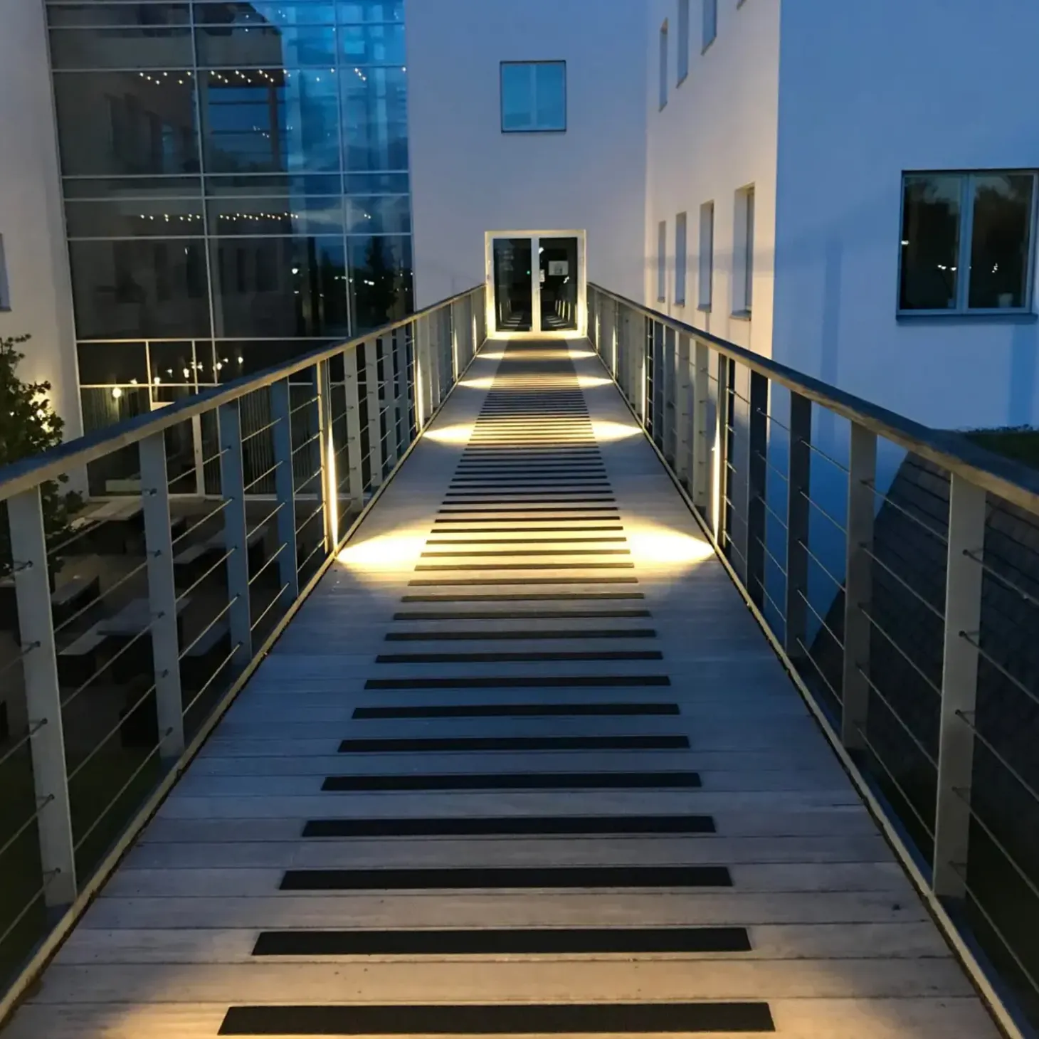 Skridsikker grp liste 50x1000 mm grøn