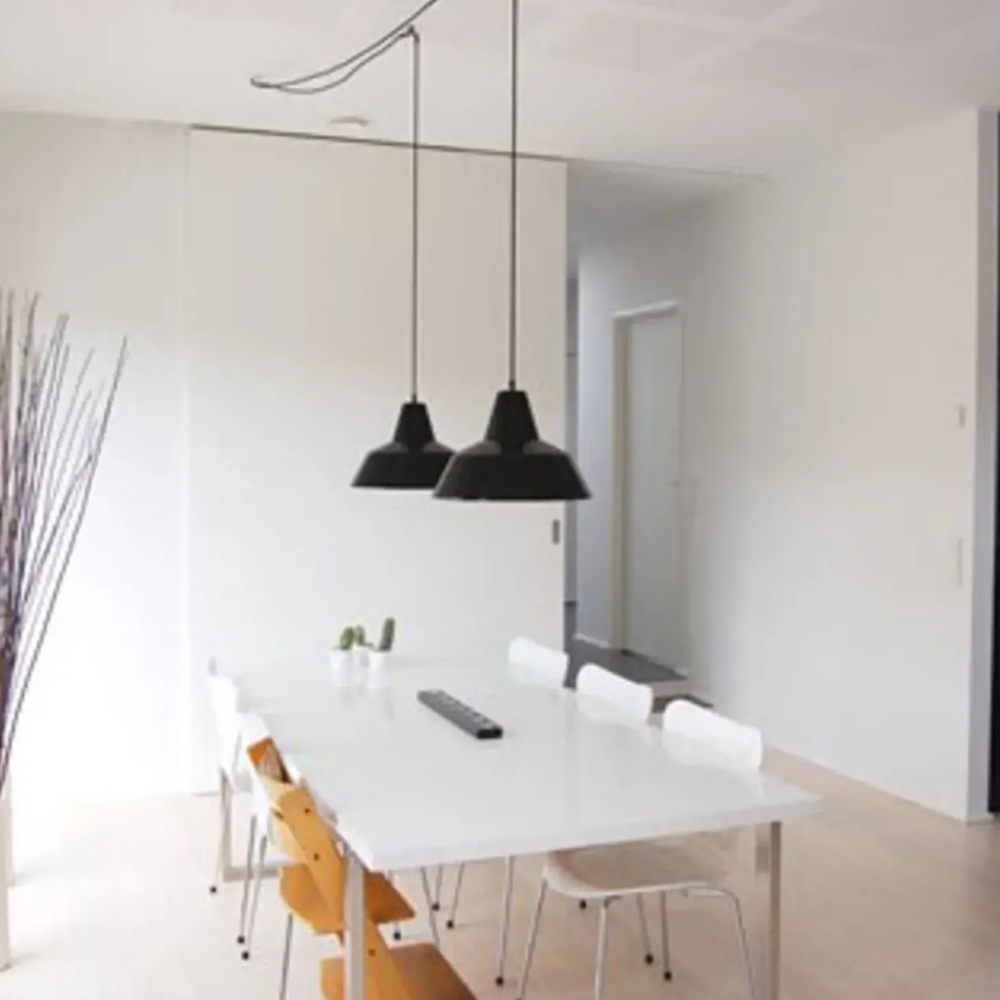 Svalk RollLock skydedørsbeslag u/vinkler 63-120 cm 60 kg