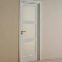 Swedoor Flex +Karm 92 mm hvid fyr 786x2089 mm m/std.bund i bøg